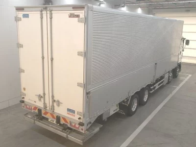 Isuzu TRUCK  с аукциона в Японии