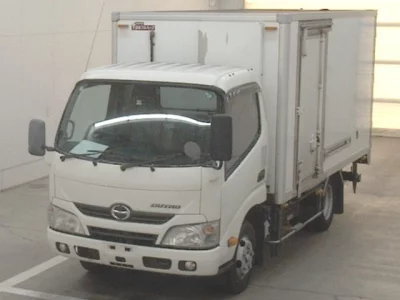 Hino DUTRO  с аукциона в Японии