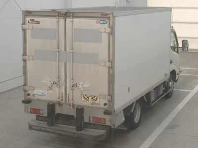Hino DUTRO  с аукциона в Японии