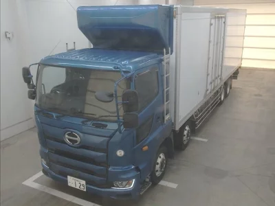 Hino TRUCK