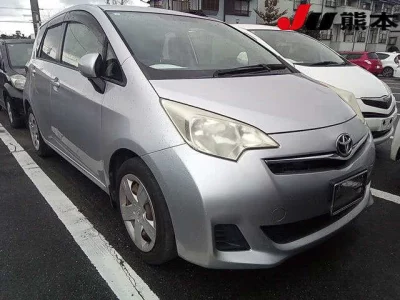 Toyota RACTIS  с аукциона в Японии