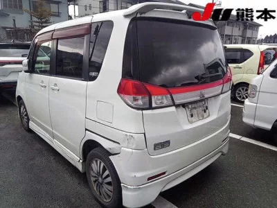 Mitsubishi DELICA D2