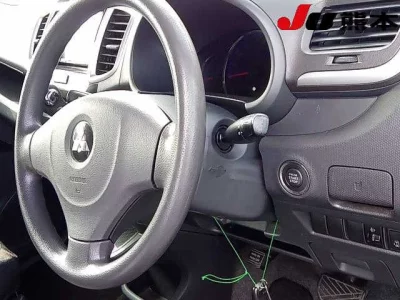 Mitsubishi DELICA D2