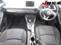 Mazda DEMIO лот № 1522 оценка 3.5  с аукциона в Японии 2