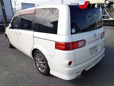 Nissan LAFESTA