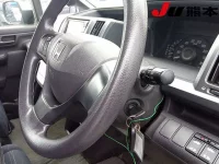 Honda STEP WAGON лот № 3058 оценка 3.5  с аукциона в Японии 3