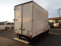 Toyota DYNA лот № 7 оценка R  с аукциона в Японии 1