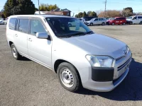 Toyota SUCCEED лот № 31428 оценка 3.5  с аукциона в Японии 1