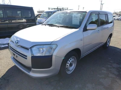 Toyota SUCCEED  с аукциона в Японии