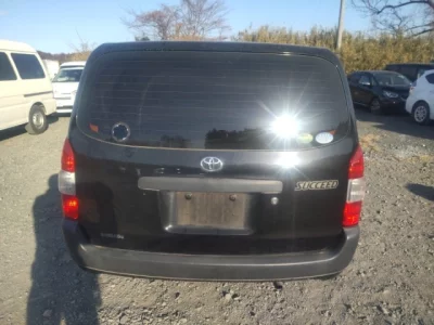 Toyota SUCCEED