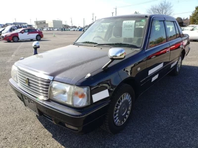 Toyota CROWN COMFORT  с аукциона в Японии