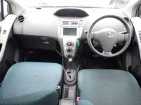 Toyota VITZ лот № 113 оценка 3.5  с аукциона в Японии 2