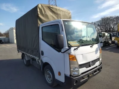 Nissan ATLAS  с аукциона в Японии