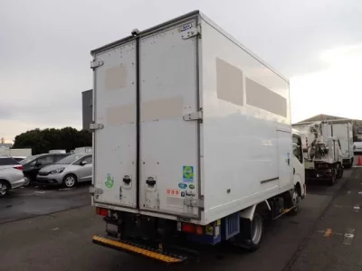 Nissan ATLAS  с аукциона в Японии