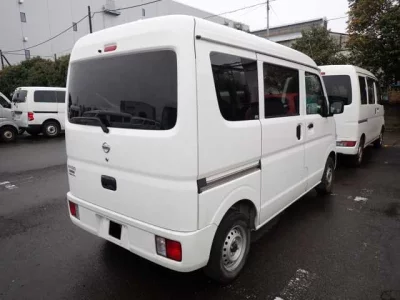 Nissan CLIPPER VAN
