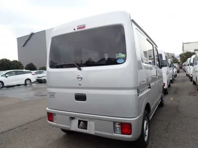 Nissan CLIPPER VAN