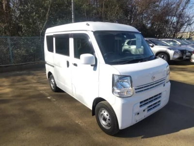 Nissan CLIPPER VAN