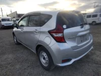 Nissan NOTE лот № 24570 оценка 3.5  с аукциона в Японии 4