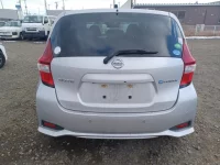 Nissan NOTE лот № 24602 оценка 3.5  с аукциона в Японии 3