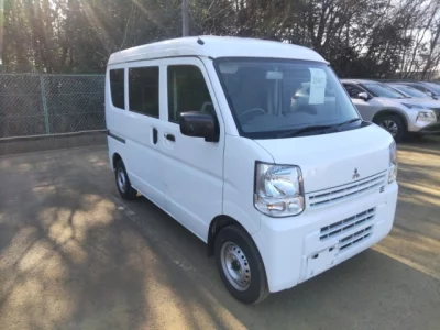 Mitsubishi MINICAB VAN