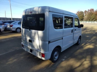 Mitsubishi MINICAB VAN