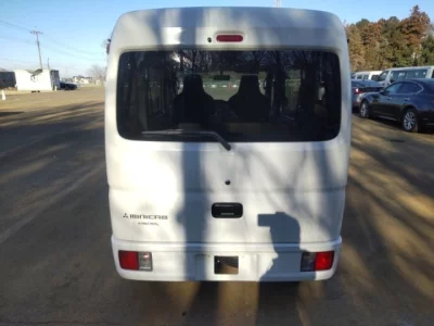 Mitsubishi MINICAB VAN