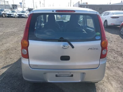 Daihatsu MIRA  с аукциона в Японии