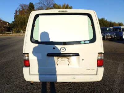 Mazda BONGO VAN