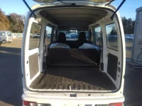 Subaru SAMBAR лот № 28192 оценка 4  с аукциона в Японии 6