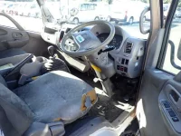 Hino DUTRO лот № 6 оценка 3  с аукциона в Японии 10