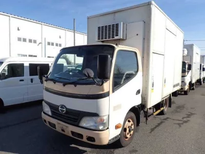 Hino DUTRO  с аукциона в Японии