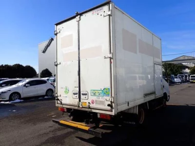 Hino DUTRO  с аукциона в Японии