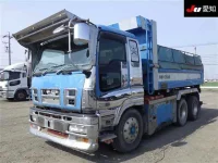 Isuzu GIGA лот № 8620 оценка 3  с аукциона в Японии 3