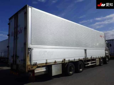 Isuzu GIGA  с аукциона в Японии