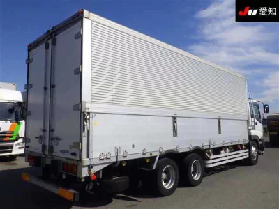 Isuzu GIGA  с аукциона в Японии