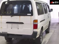 Toyota HIACE VAN лот № 7009 оценка 3.5  с аукциона в Японии 7