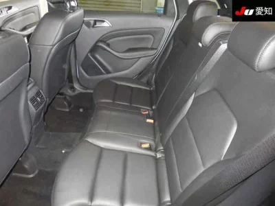 Mercedes-Benz B CLASS