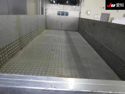 Toyota DYNA  с аукциона в Японии