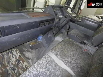 Toyota DYNA  с аукциона в Японии