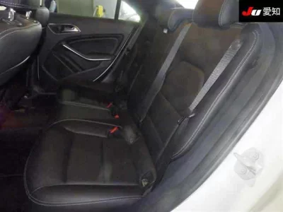 Mercedes-Benz CLA CLASS