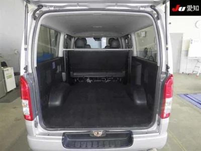 Toyota REGIUS ACE VAN