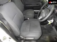 Toyota SUCCEED лот № 20019 оценка 3.5  с аукциона в Японии 5