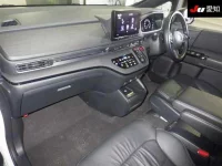Honda ODYSSEY лот № 3008 оценка 6  с аукциона в Японии 2