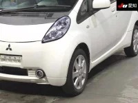 Mitsubishi I-MIEV лот № 35082 оценка 4  с аукциона в Японии 6