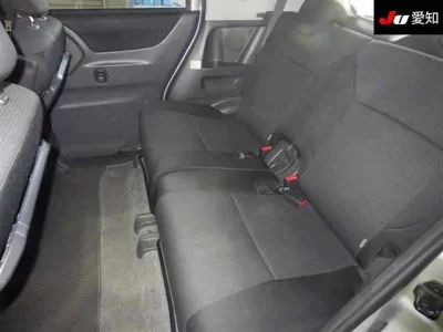 Mitsubishi DELICA D2