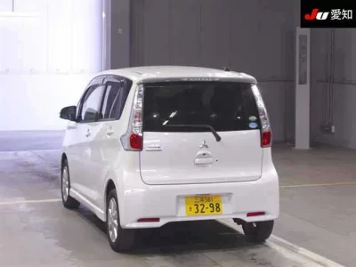 Mitsubishi EK CUSTOM