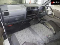 Mazda BONGO лот № 20005 оценка 3.5  с аукциона в Японии 2