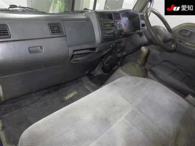 Mazda TITAN  с аукциона в Японии