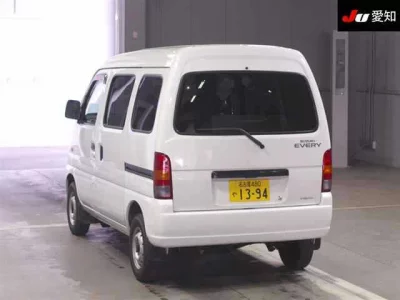 Suzuki EVERY  с аукциона в Японии