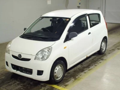 Daihatsu MIRA  с аукциона в Японии